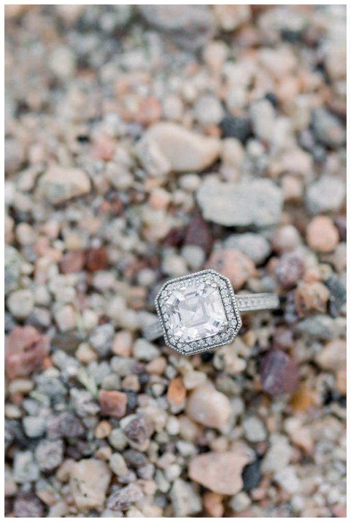 Red Rock Canyon engagement photos - engagement ring in the sand